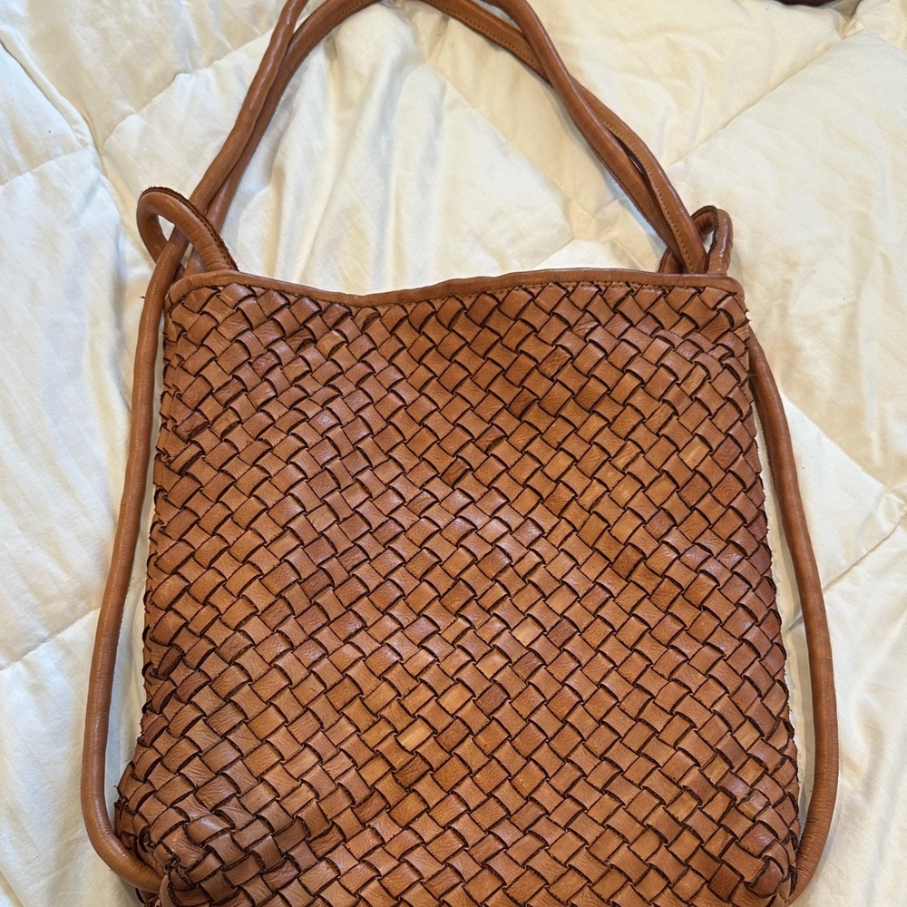 Elegant Tan Woven shoulder or back pack